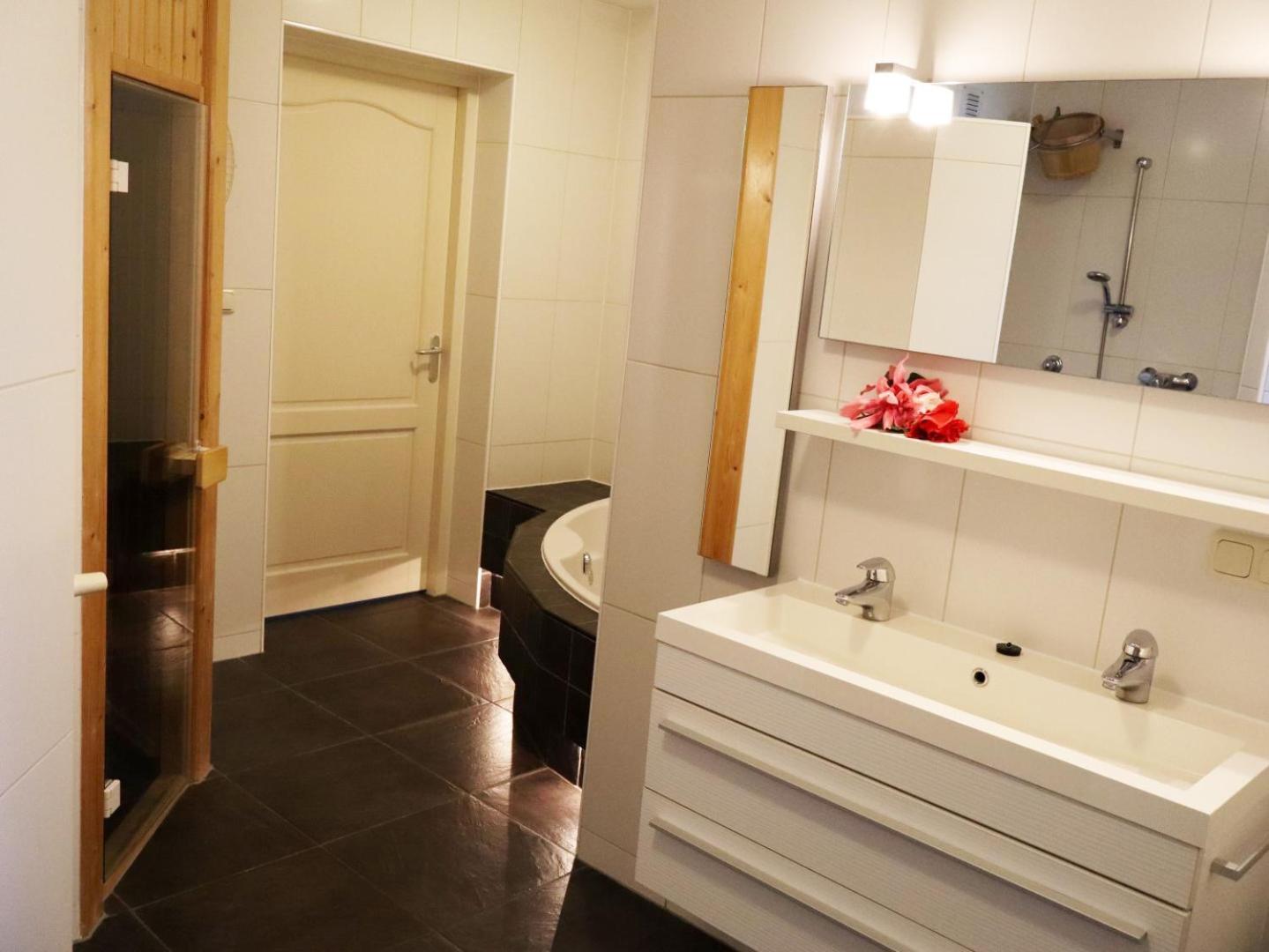Luxe Vakantiehuis In Friesland 乔雷 外观 照片